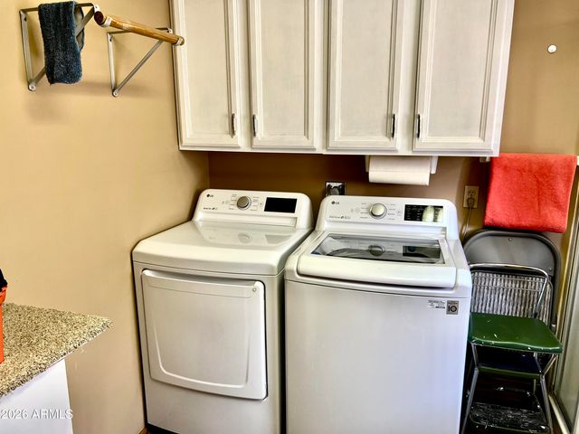 111 S GREENFIELD Road 811, Mesa, AZ 85206