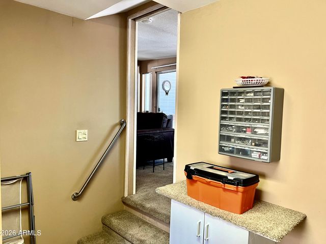 111 S GREENFIELD Road 811, Mesa, AZ 85206