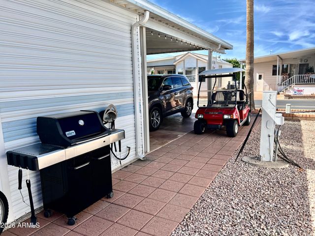 111 S GREENFIELD Road 811, Mesa, AZ 85206