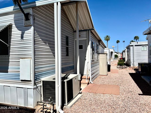 111 S GREENFIELD Road 811, Mesa, AZ 85206