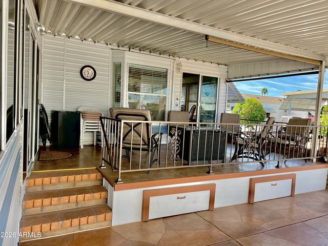 111 S GREENFIELD Road 811, Mesa, AZ 85206