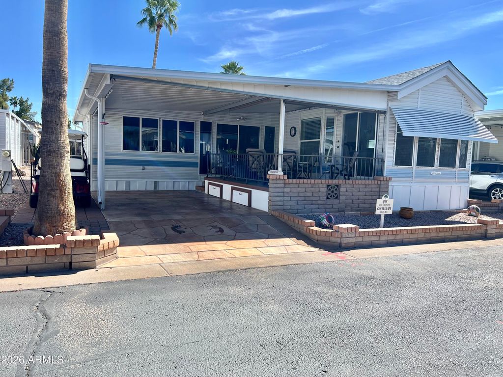 111 S GREENFIELD Road 811, Mesa, AZ 85206