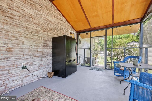26 CENTURY WAY, Hamilton, NJ 08690