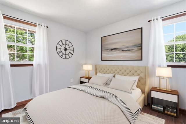 26 CENTURY WAY, Hamilton, NJ 08690