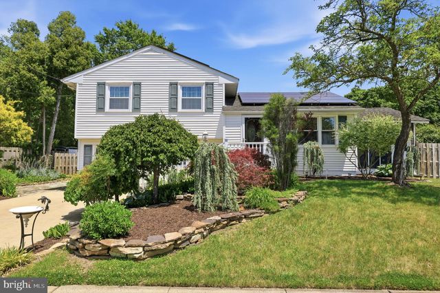 26 CENTURY WAY, Hamilton, NJ 08690