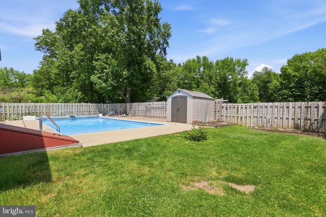 26 CENTURY WAY, Hamilton, NJ 08690