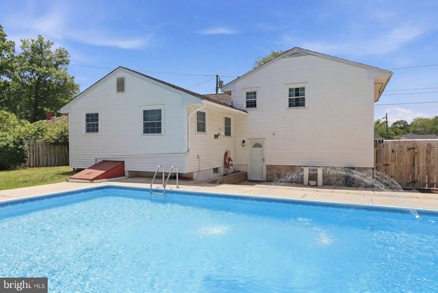 26 CENTURY WAY, Hamilton, NJ 08690