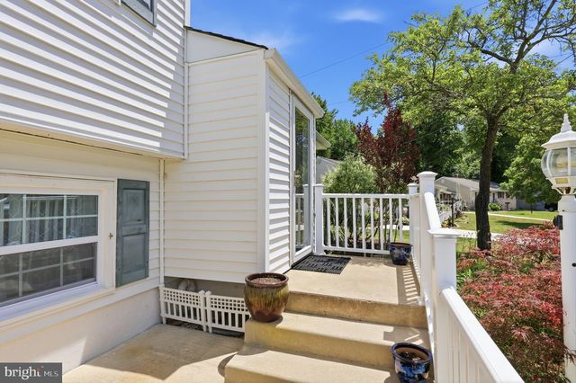26 CENTURY WAY, Hamilton, NJ 08690