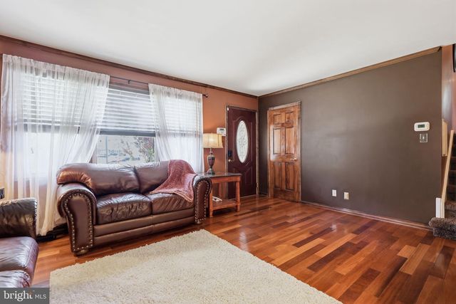 26 CENTURY WAY, Hamilton, NJ 08690