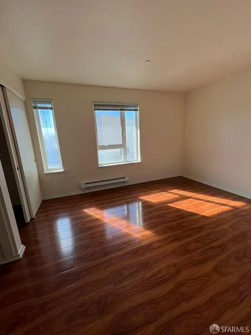 1780 Bancroft Avenue 354, San Francisco, CA 94124