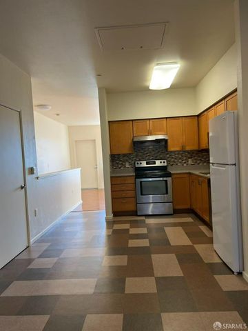 1780 Bancroft Avenue 354, San Francisco, CA 94124