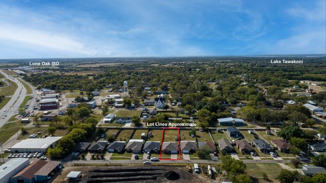 112 W Cedar Street, Lone Oak, TX 75453
