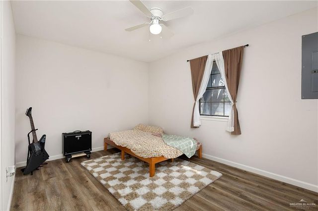 2300 Story Lane, Palmhurst, TX 78573