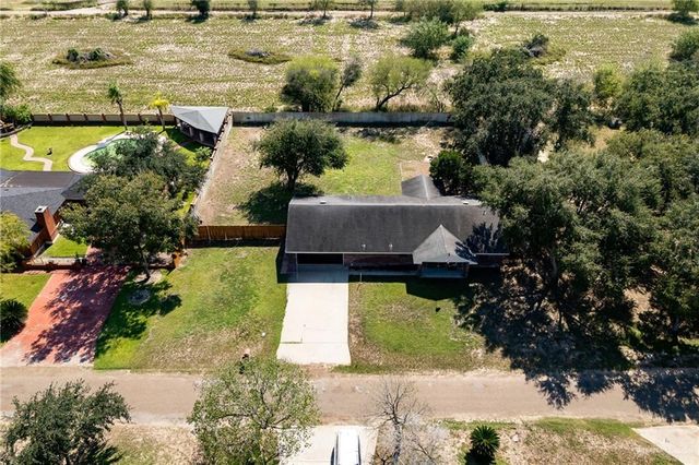 2300 Story Lane, Palmhurst, TX 78573