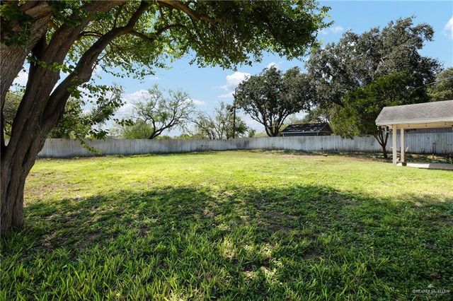 2300 Story Lane, Palmhurst, TX 78573