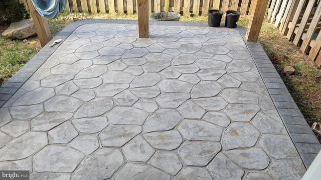 43385 RICKENBACKER SQ, Ashburn, VA 20147