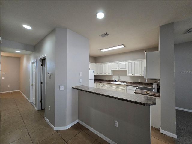 1571 NW 29TH ROAD 4, Gainesville, FL 32605