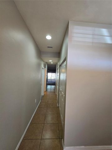 1571 NW 29TH ROAD 4, Gainesville, FL 32605