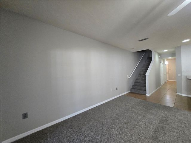 1571 NW 29TH ROAD 4, Gainesville, FL 32605