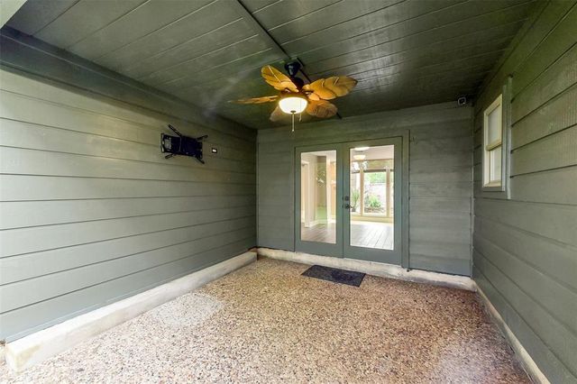 4106 Crownwood Drive, Seabrook, TX 77586