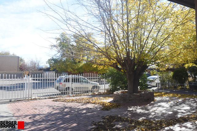 421 N Virginia Street NE 1, Albuquerque, NM 87108