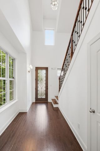 918 Silkwood Cir, Nashville, TN 37221