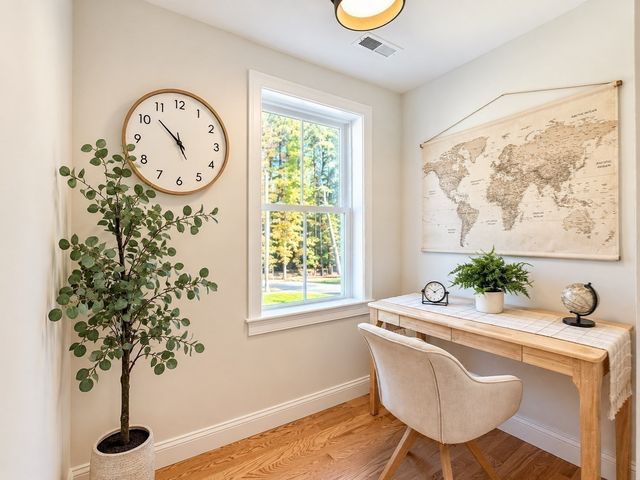 19 Pine St, Ayer, MA 01432