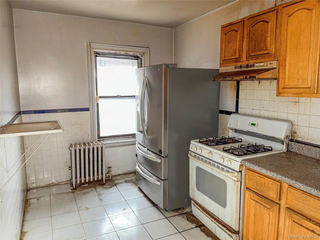 34-56 70th Street, Jackson Heights, NY 11372