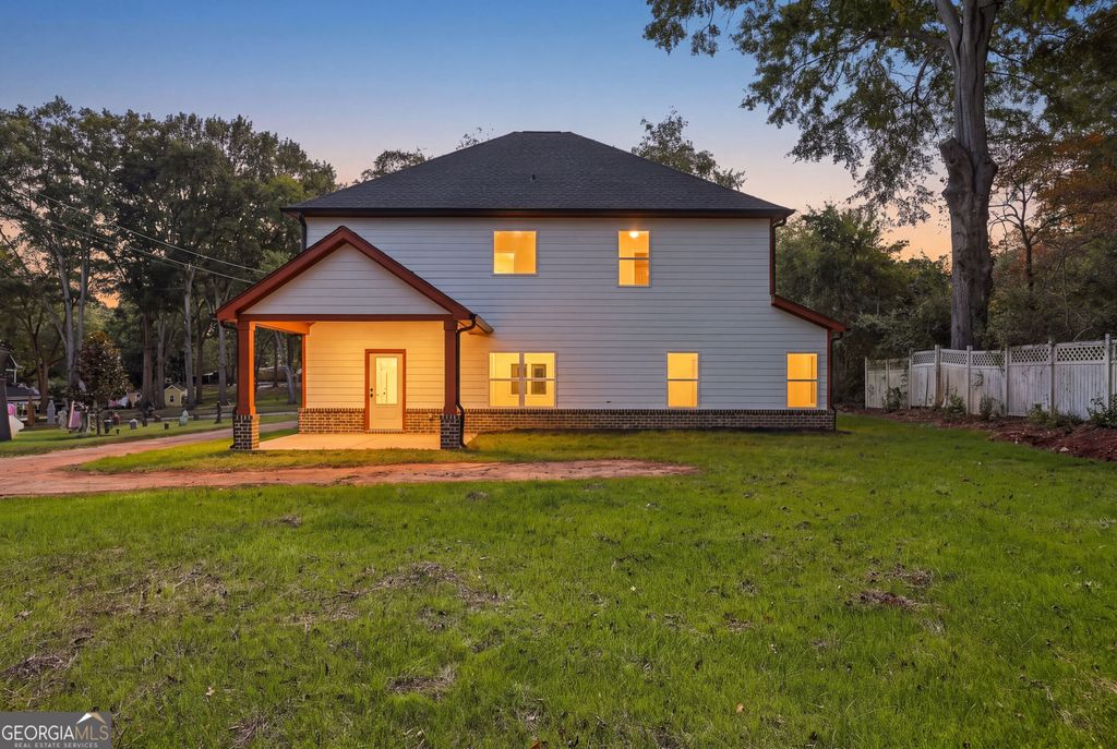 155 Victoria Street, Commerce, GA 30529 — photo 2