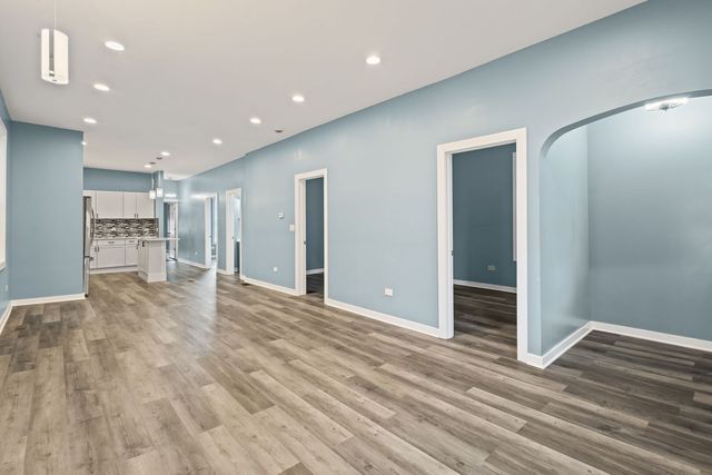 4025 W Adams Street, Chicago, IL 60624