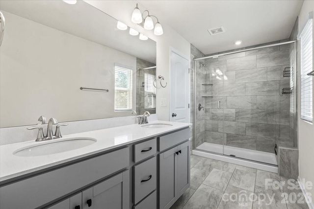 4529 Iron Oak Lane, Charlotte, NC 28269