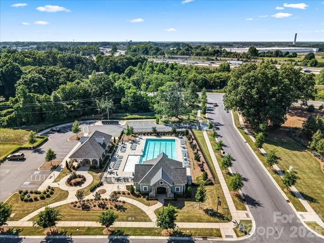 4529 Iron Oak Lane, Charlotte, NC 28269