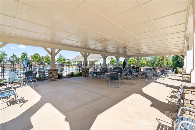 4529 Iron Oak Lane, Charlotte, NC 28269