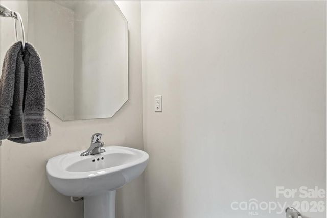 4529 Iron Oak Lane, Charlotte, NC 28269