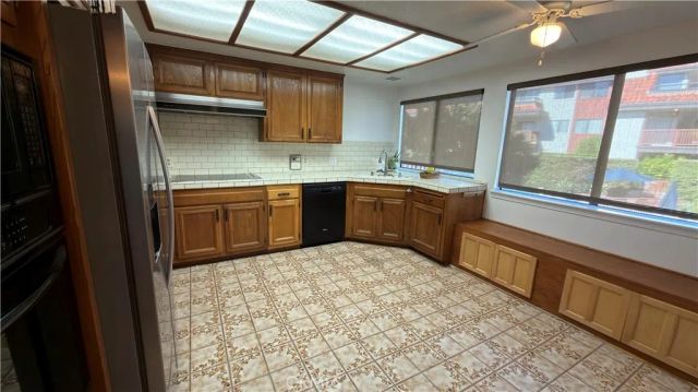 6358 Riviera Circle, Long Beach, CA 90815