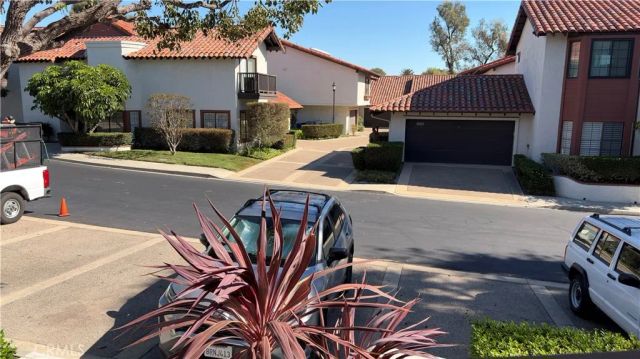 6358 Riviera Circle, Long Beach, CA 90815