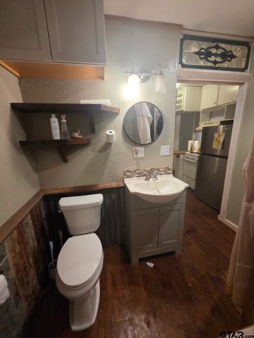 13687 Eastside Rd, Tyler, TX 75707