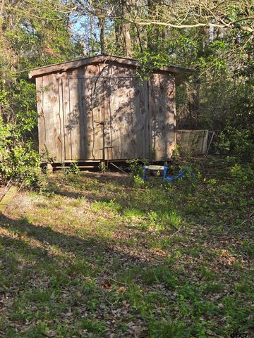 13687 Eastside Rd, Tyler, TX 75707