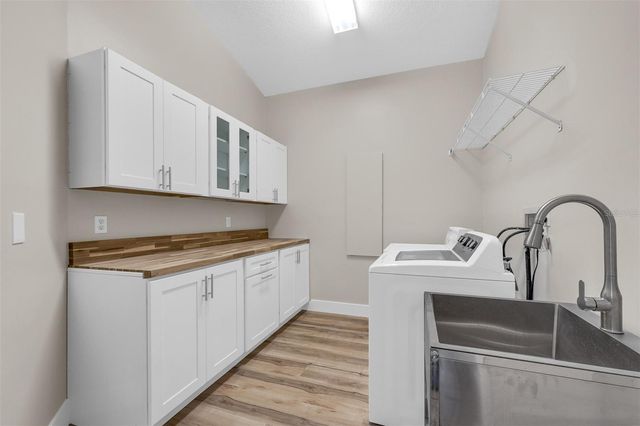 845 COACH LAMP COURT, Sanford, FL 32771