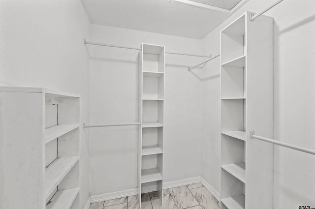 613 N Newsom, Mineola, TX 75773