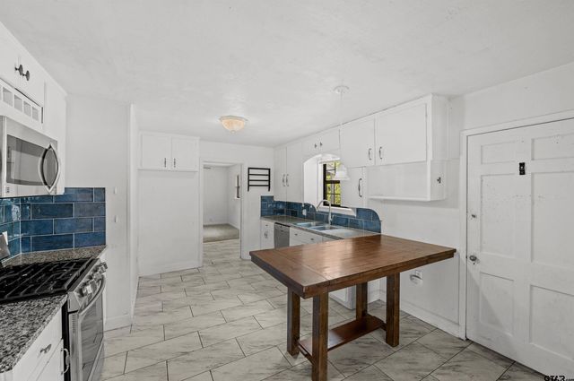 613 N Newsom, Mineola, TX 75773