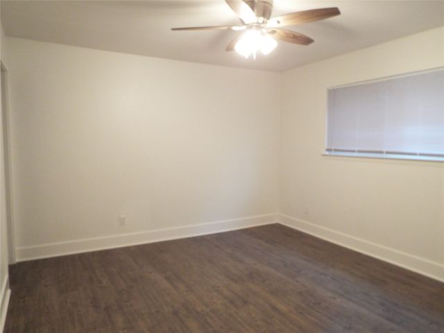 8949 Shorelark Drive, Dallas, TX 75217