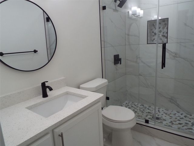 8949 Shorelark Drive, Dallas, TX 75217