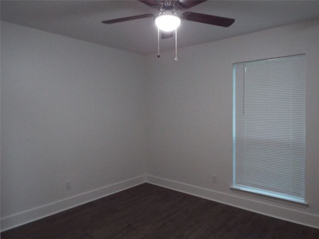8949 Shorelark Drive, Dallas, TX 75217