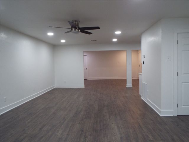 8949 Shorelark Drive, Dallas, TX 75217