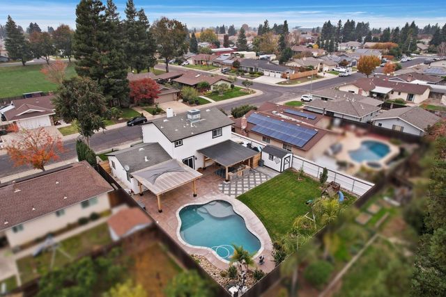 1754 Carignane Way, Escalon, CA 95320