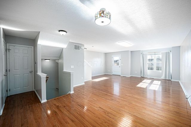 6012 Turnwood Drive, 704, Westerville, OH 43081