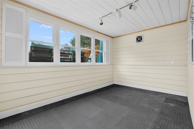 2084 N 26th Street, Kalamazoo, MI 49048