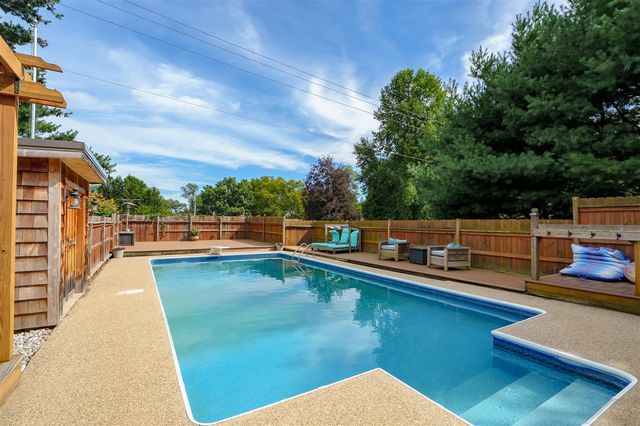 2084 N 26th Street, Kalamazoo, MI 49048