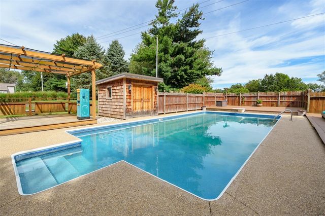 2084 N 26th Street, Kalamazoo, MI 49048